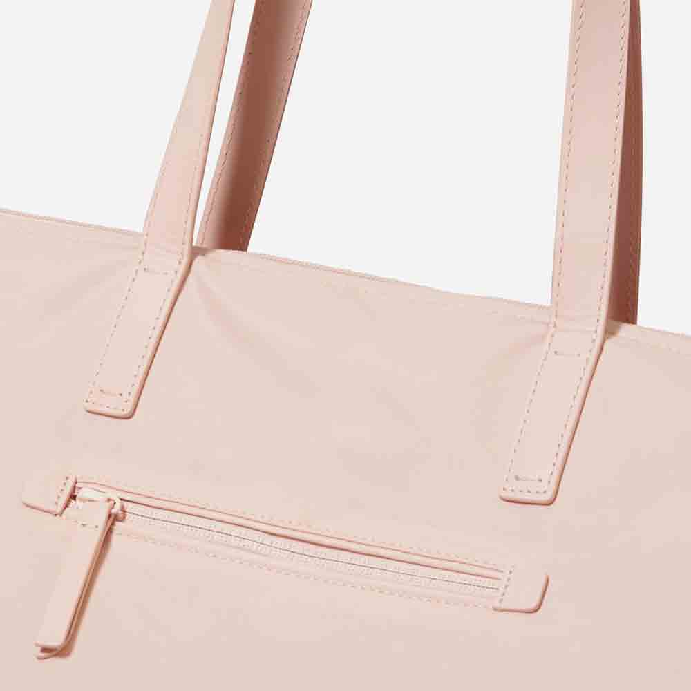 ReNew Traveler Tote - Imagen 4