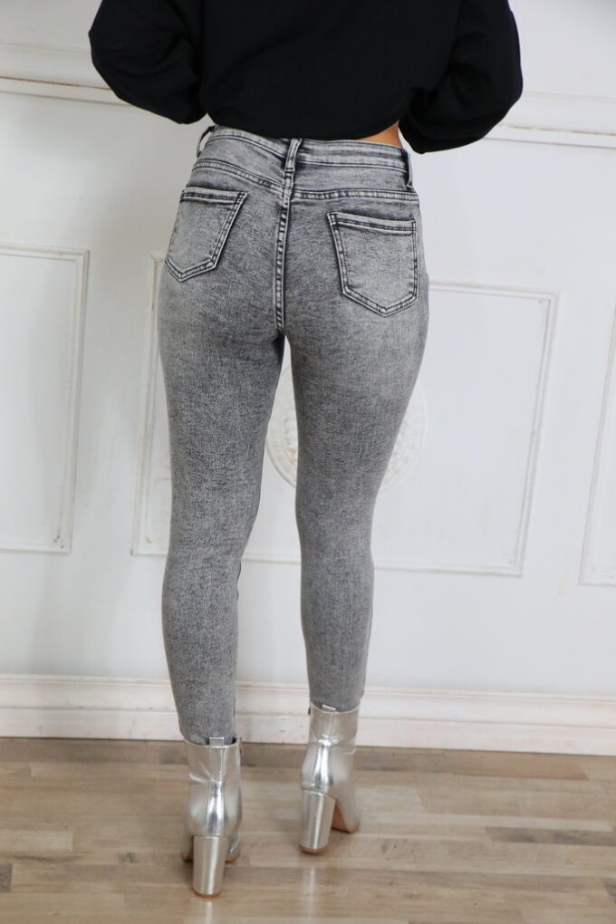 Vaquero Metalizado Roturas