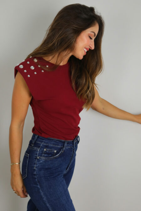 Camiseta Hombreras Tachuelas