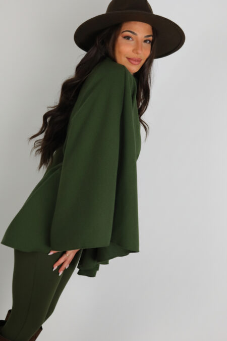 Poncho Con Cinturón