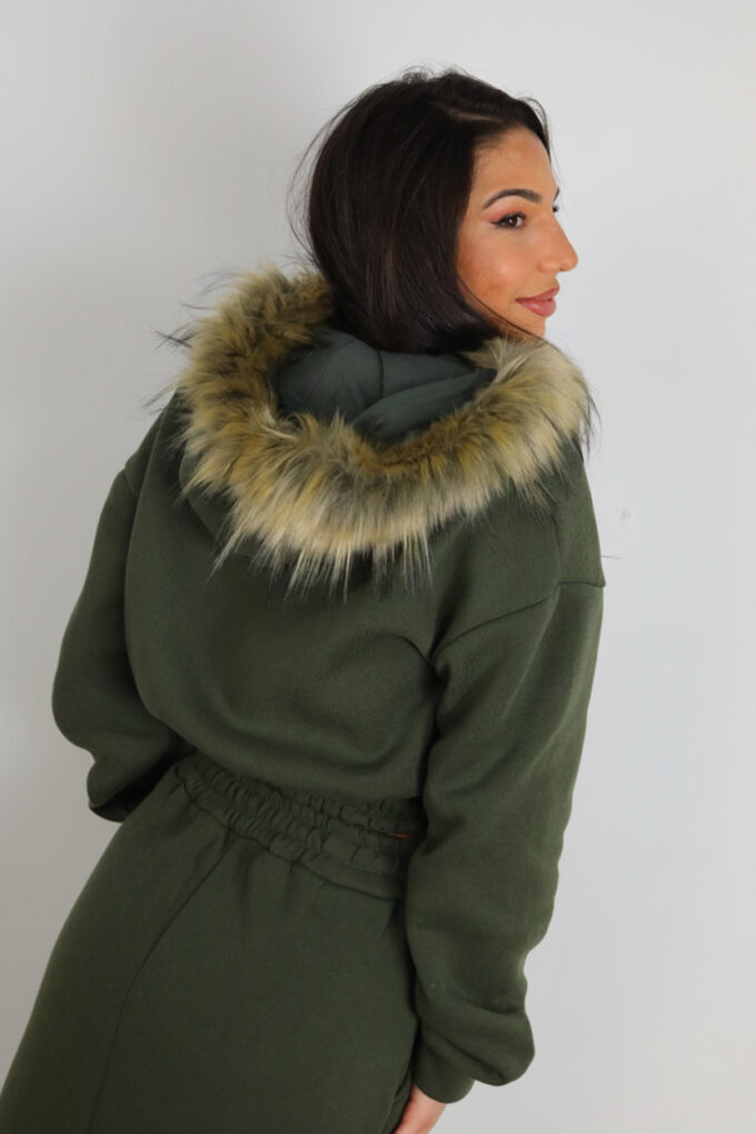 Conjunto Sport Pelos