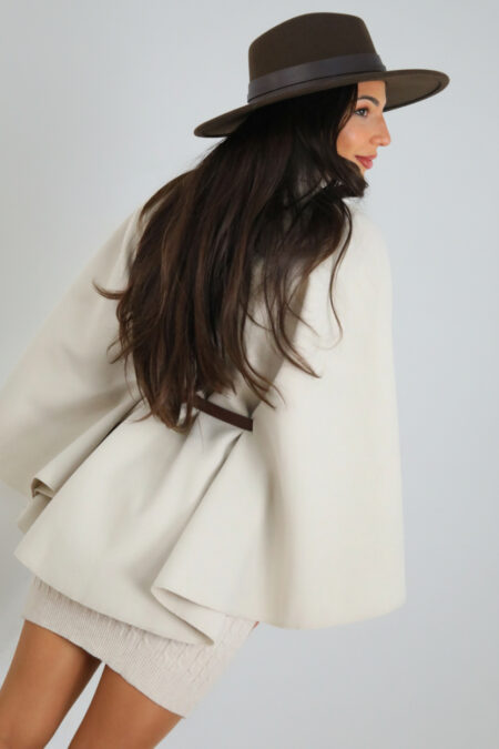 Poncho Con Cinturón